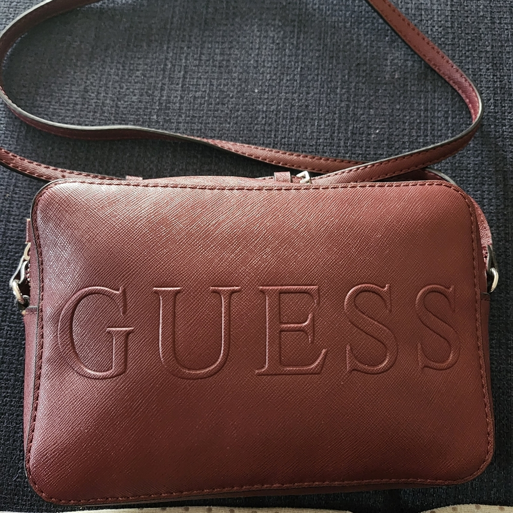 Guess purse